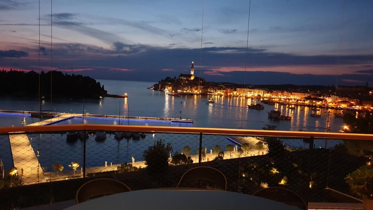 Sea Apartment Carera Ровінь Екстер'єр фото