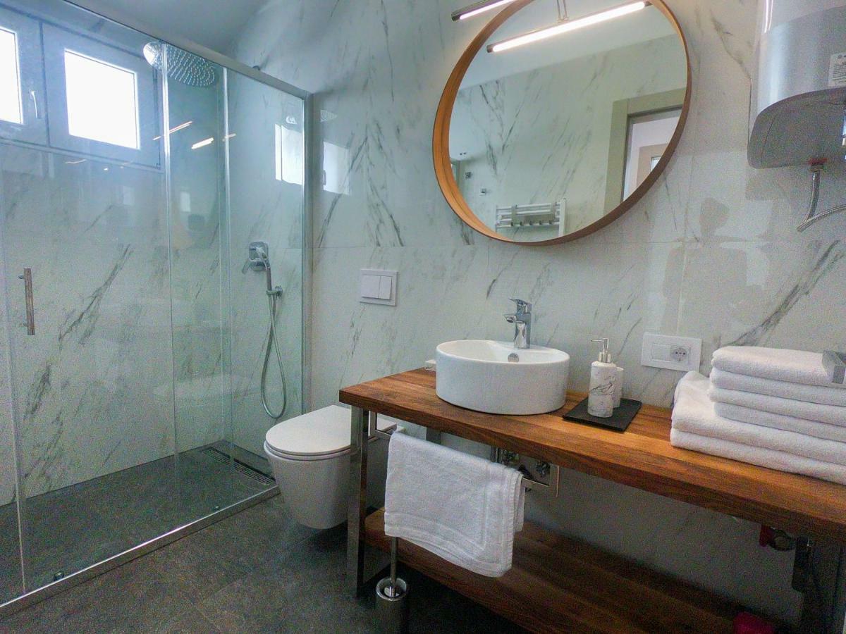Sea Apartment Carera Ровінь Екстер'єр фото